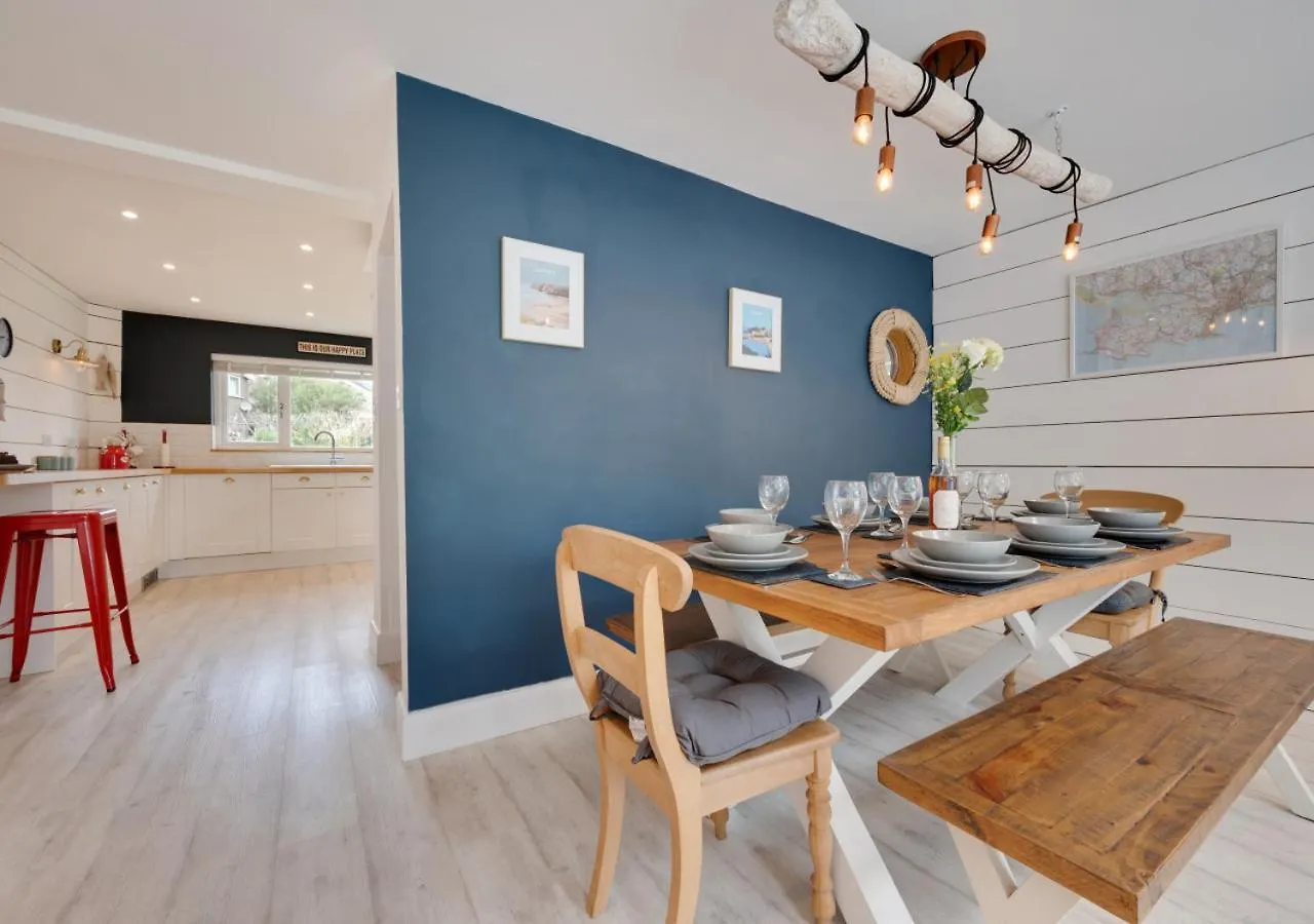 Holiday home Copley Lodge Bishopston